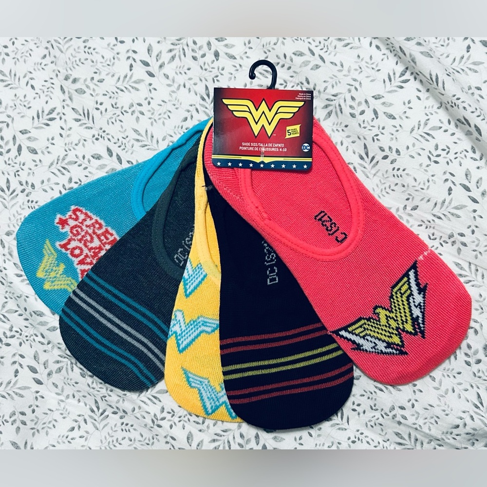 Socks, Wonder Woman no show socks 5 pair